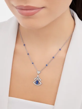 Collar Divas’ Dream