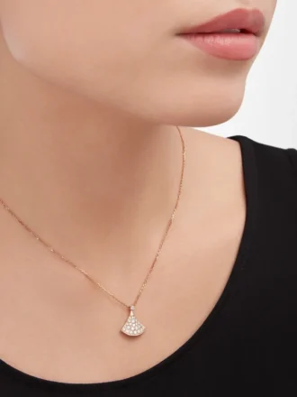 Collar Divas’ Dream