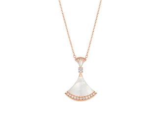 Collar Divas’ Dream