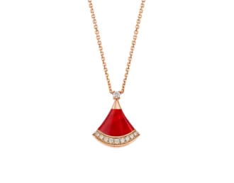 Collar Divas’ Dream
