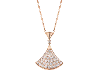 Collar Divas’ Dream