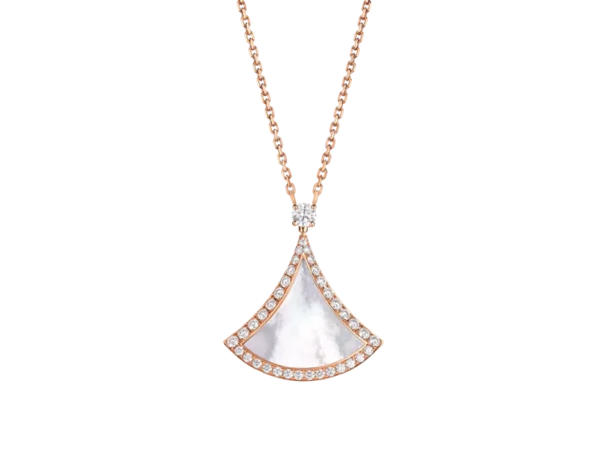 Collar Divas’ Dream Collar Divas’ Dream