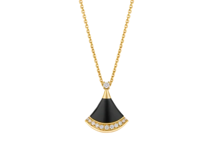 Collar Divas’ Dream
