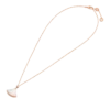 Collar Divas’ Dream