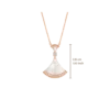 Collar Divas’ Dream