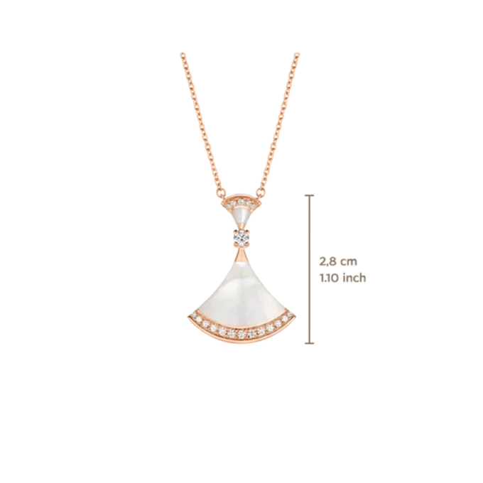Collar Divas’ Dream