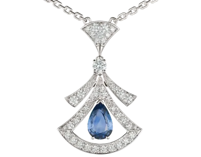 Collar Divas’ Dream