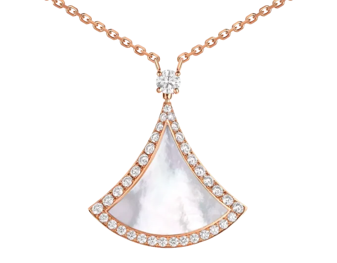 Collar Divas’ Dream Collar Divas’ Dream