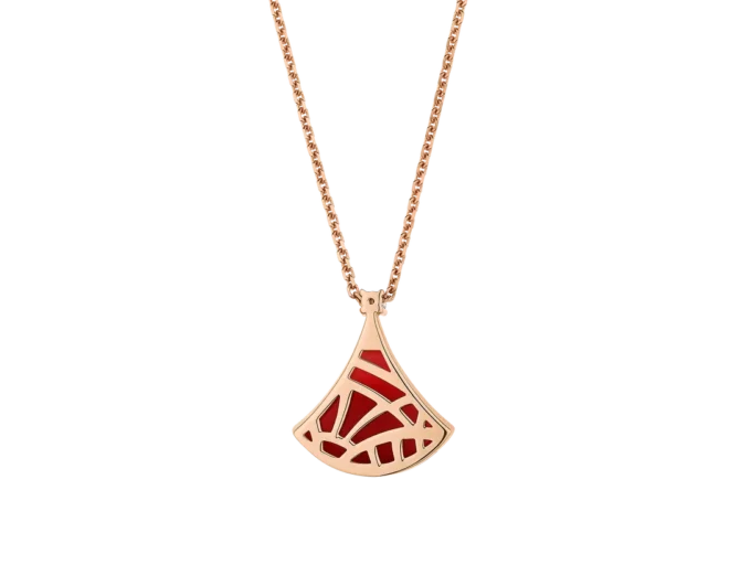 Collar Divas’ Dream